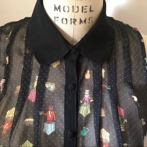 sleeveless pleated cat tea print top